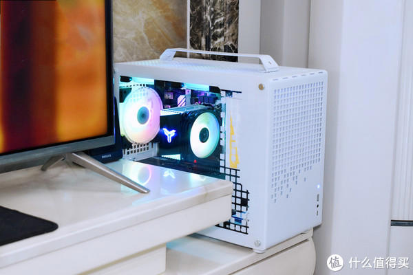 给电视安排一台紧凑型PC,带来大屏畅玩3A优质体验 给电视安排一台紧凑型PC,带来大屏畅玩3A优质体验