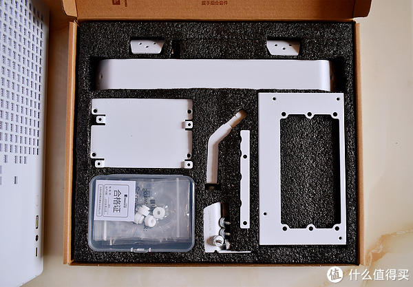 给电视安排一台紧凑型PC,带来大屏畅玩3A优质体验 给电视安排一台紧凑型PC,带来大屏畅玩3A优质体验